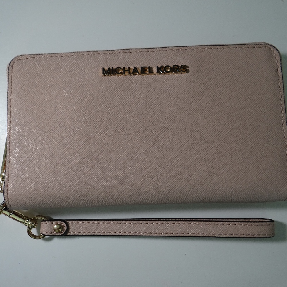 Michael Kors Wrist Wallet